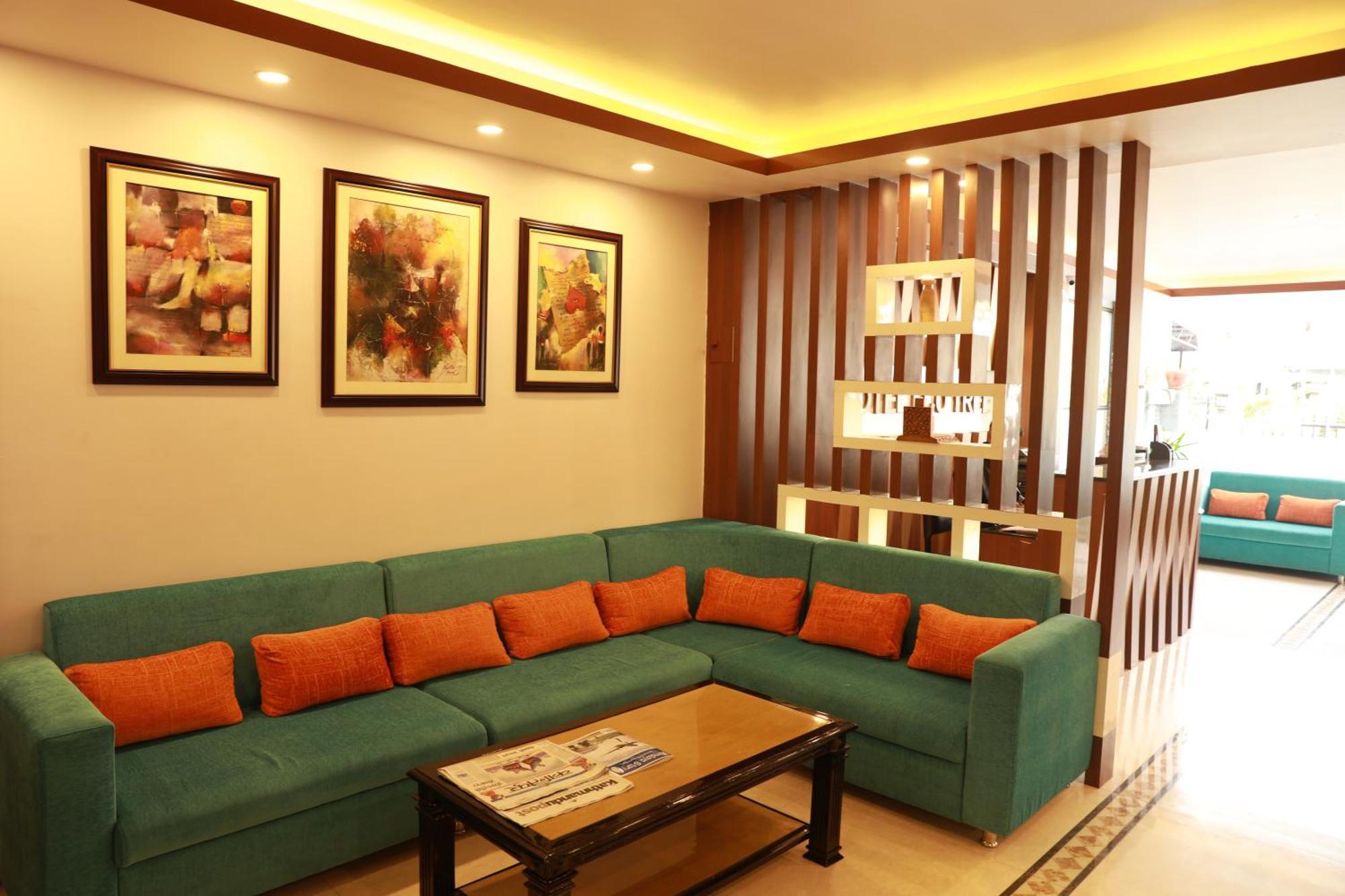 Hotel Eco Tree โพคารา ภายนอก รูปภาพ