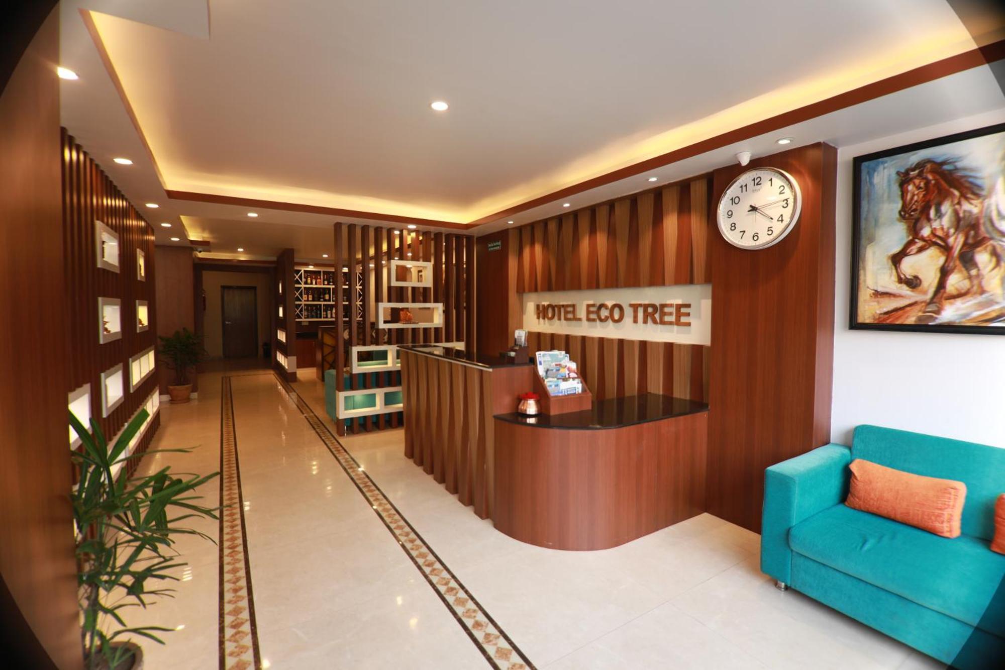 Hotel Eco Tree โพคารา ภายนอก รูปภาพ