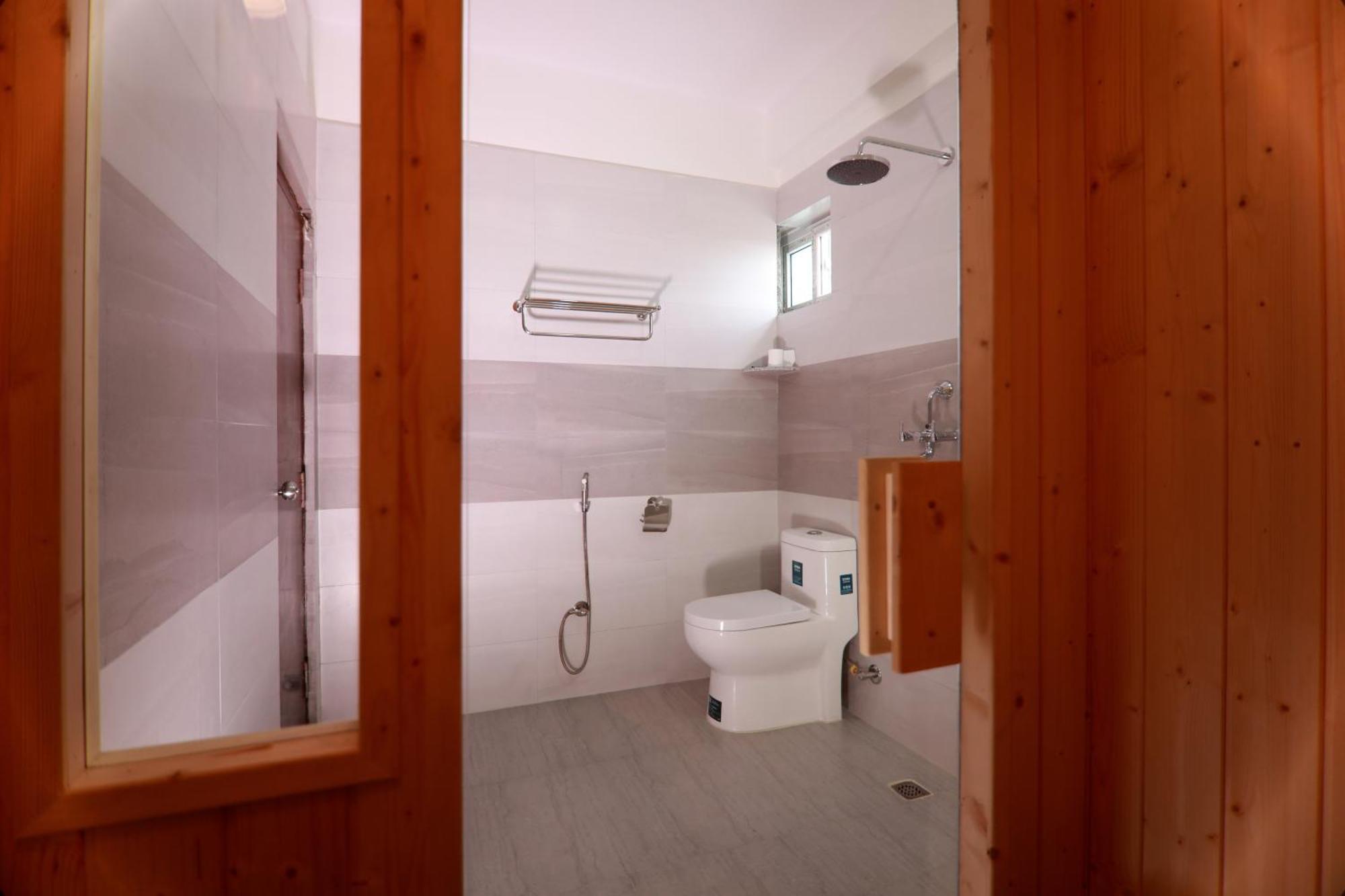 Hotel Eco Tree โพคารา ภายนอก รูปภาพ