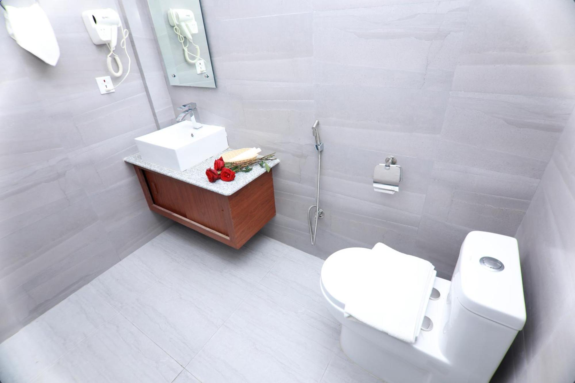Hotel Eco Tree โพคารา ภายนอก รูปภาพ