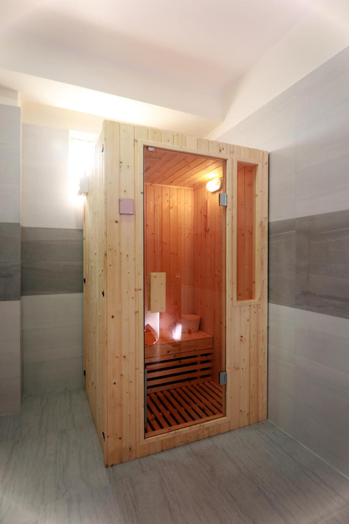 Hotel Eco Tree โพคารา ภายนอก รูปภาพ