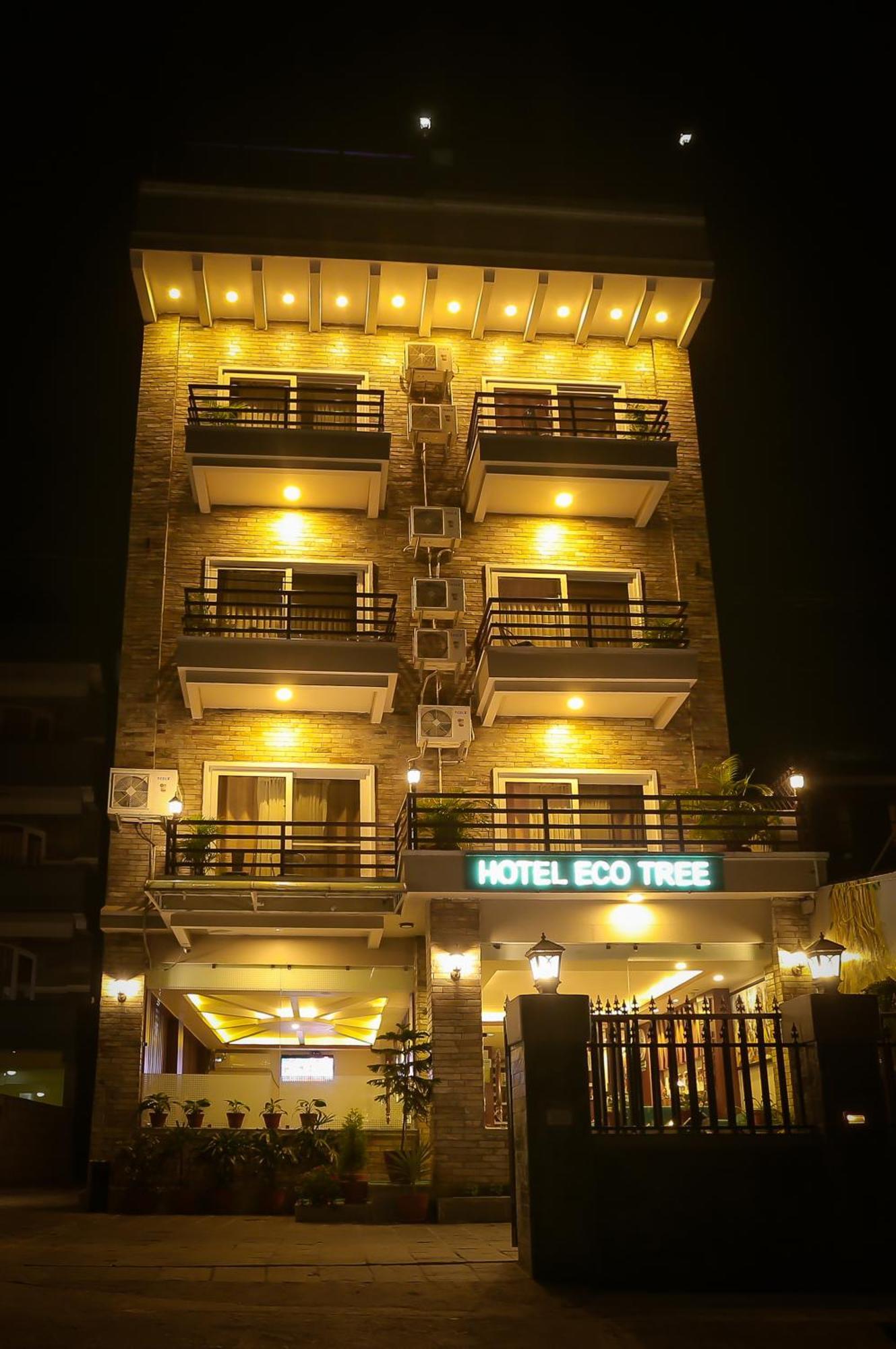 Hotel Eco Tree โพคารา ภายนอก รูปภาพ